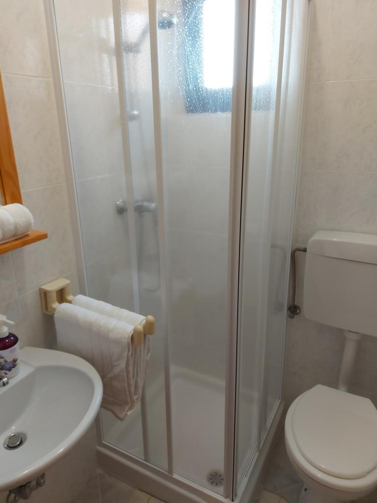 Ranch Radin Panzió Brtonigla Szoba fotó